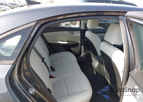 2023 Kia Forte Lxs from USA, damaged, VIN 3KPF24AD1PE569518